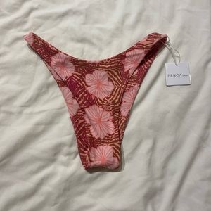 BWT wild thing bottoms